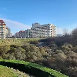 公寓 2 *