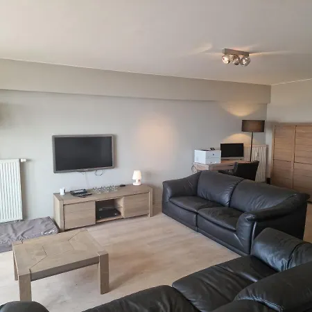 Apartament 2 *