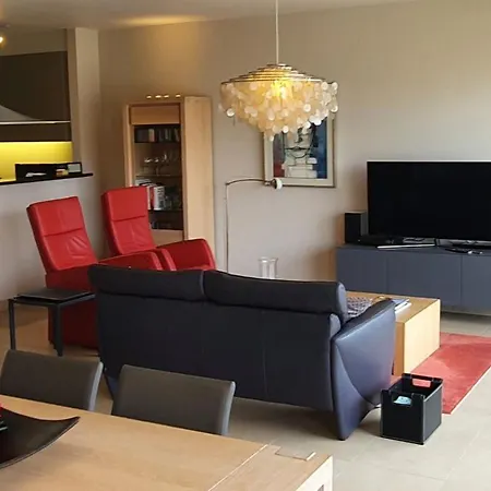 Appartement 2 *